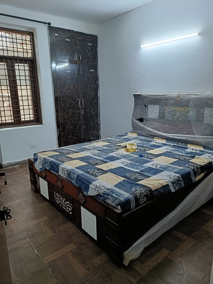 4BHK available for rent in Ardee City Sector-52